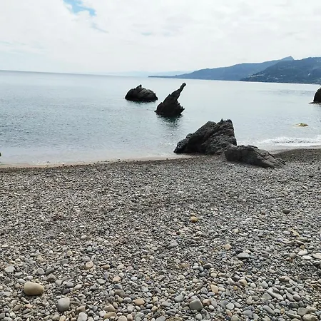 Hébergement de vacances Kalura *